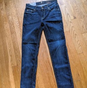 NWT 7 for all mankind jeans, slim cigarette style